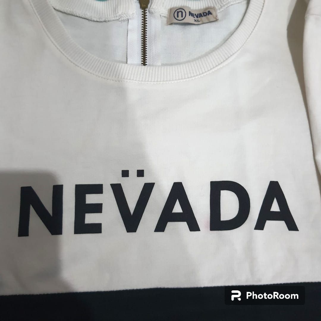 Nevada Check Rayon Dress Wanita main image 0