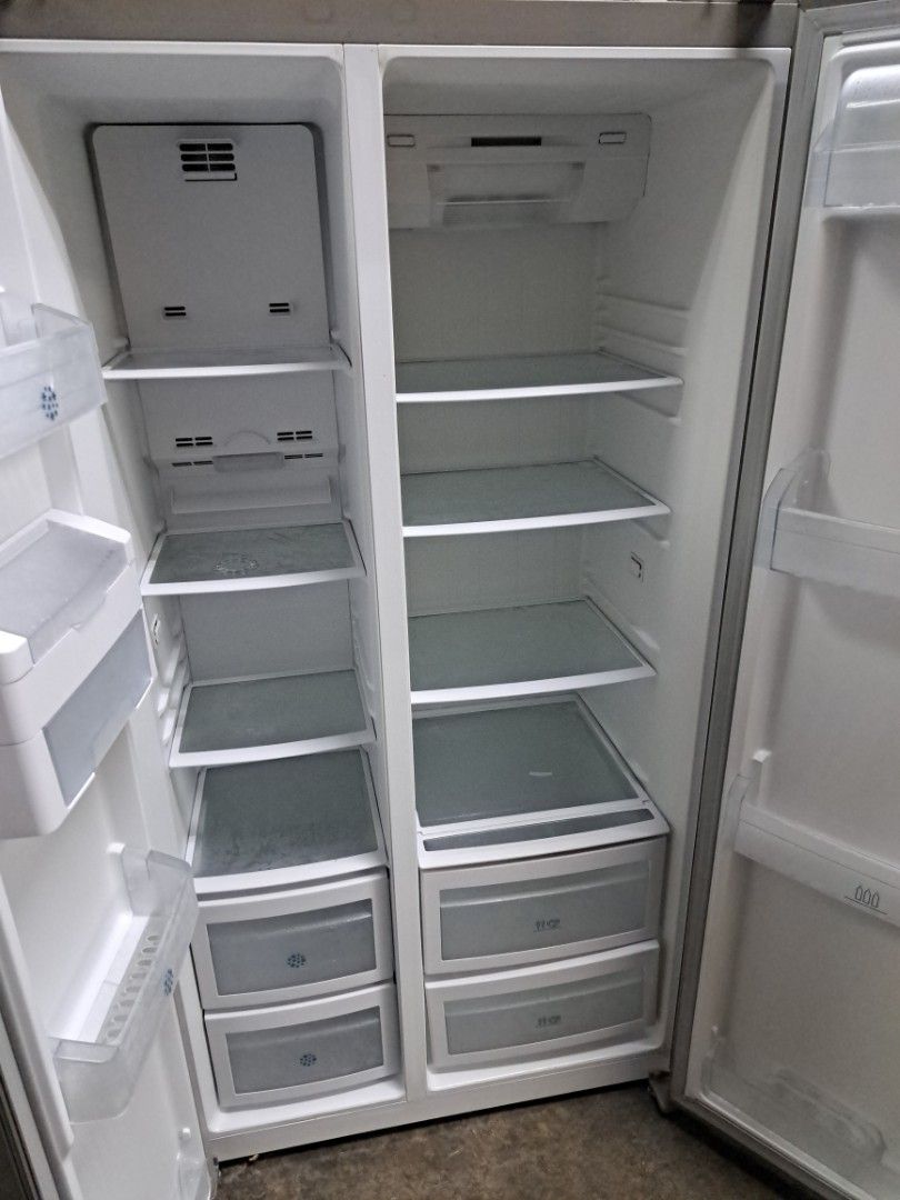 Electrolux side by side Refrigerator Fridge warranty 2months