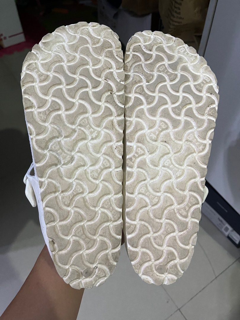Eva Birkenstock (Category: Slippers & Slides) located in Quezon City. Submitted by samellie (Listing ID 1241779064, Image 3). Description: rarely used. bought in zalora. size 9 .