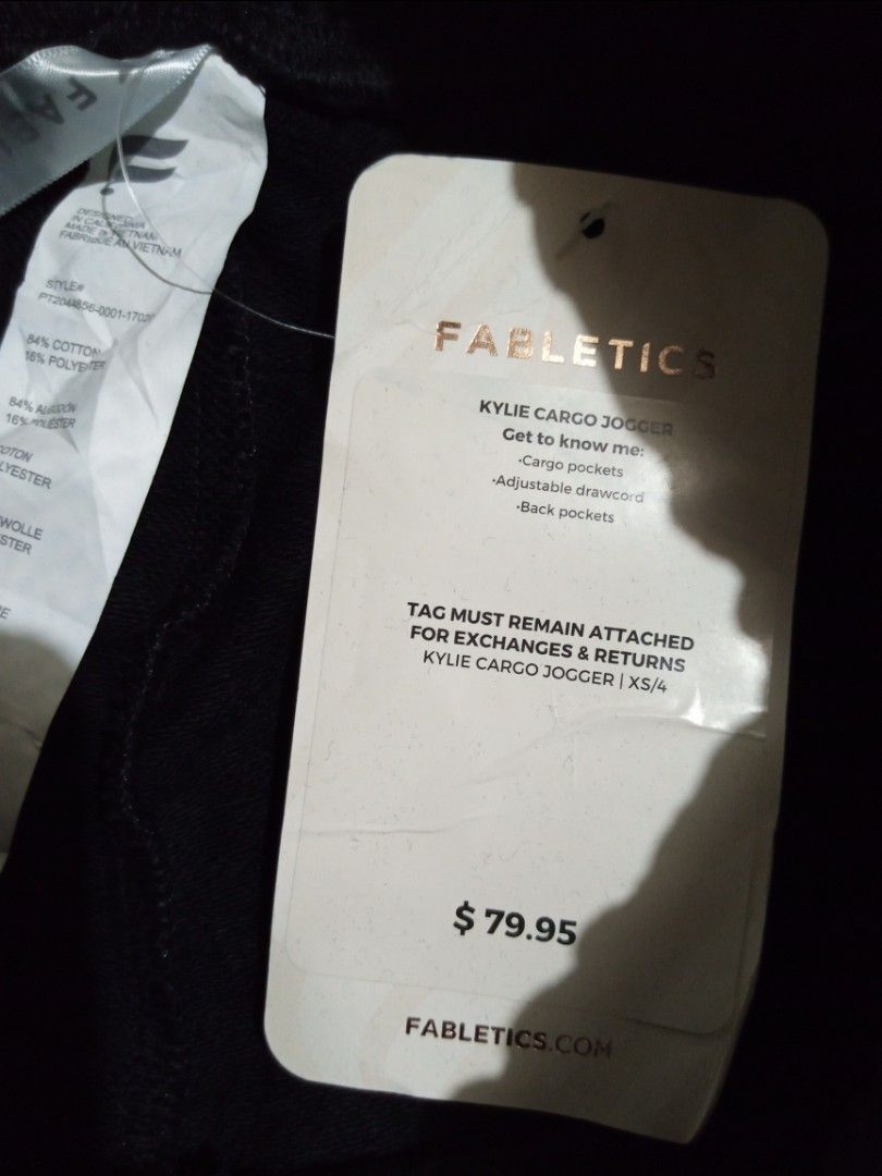 Fabletics kylie cargo store