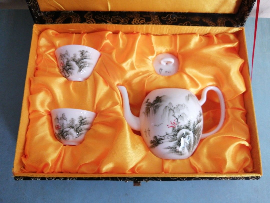 Fine Bone China Handpainted Chinese Teapot set in gift box, Furniture