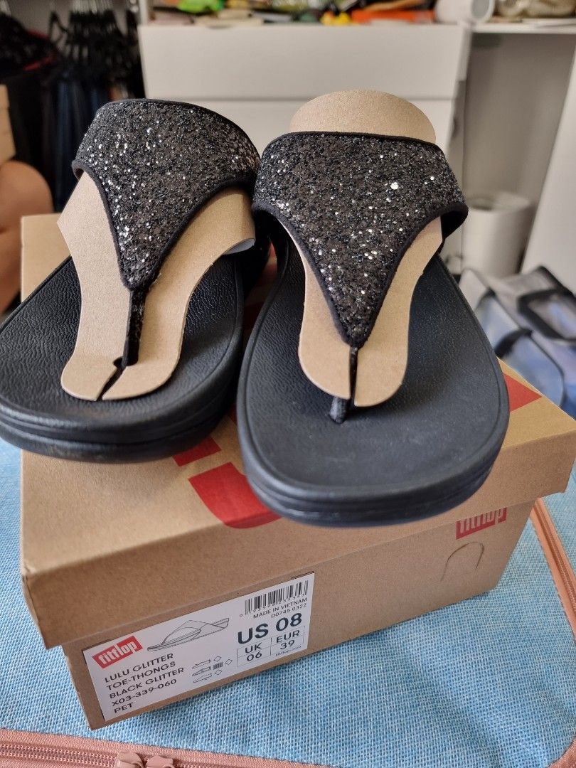 Glitter discount thong sandals