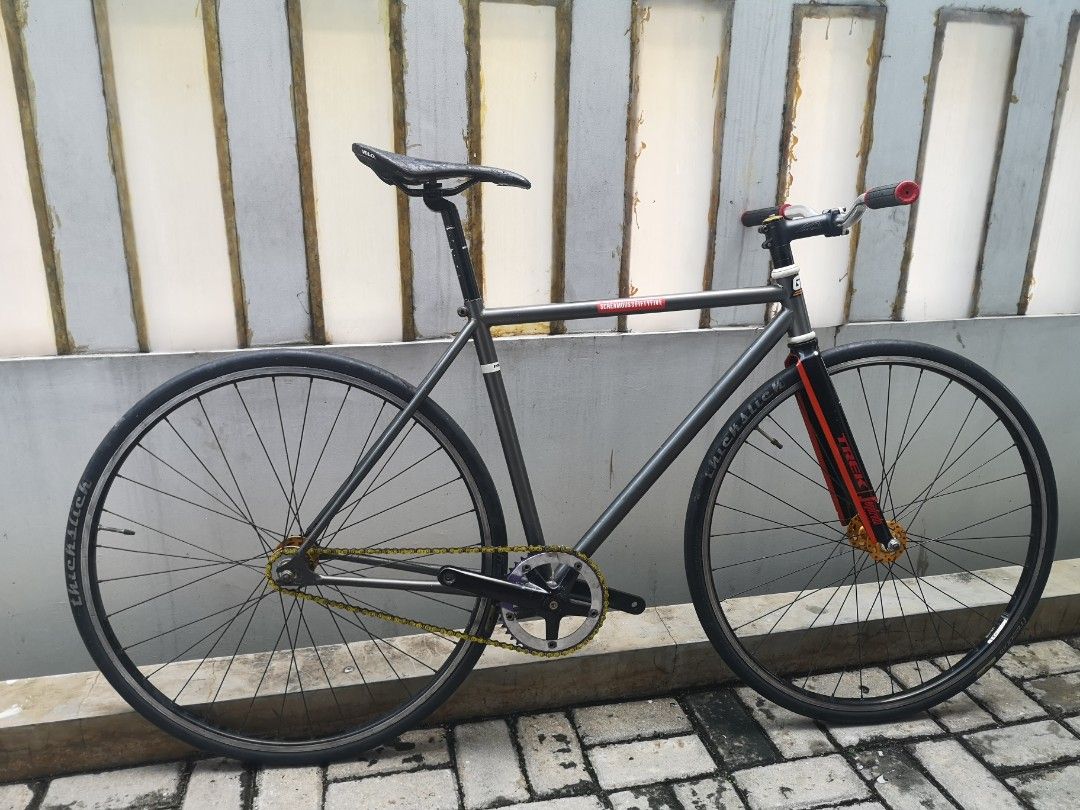 Polygon top fixed gear