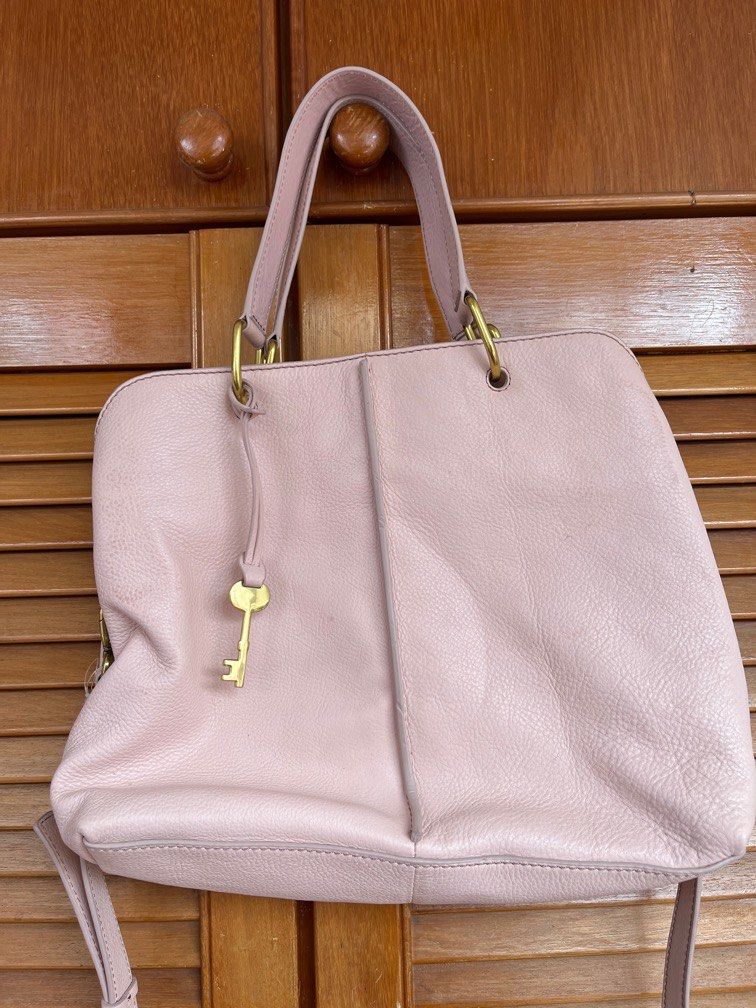 Fossil shoulder bag Women s Fashion Bags Wallets Shoulder