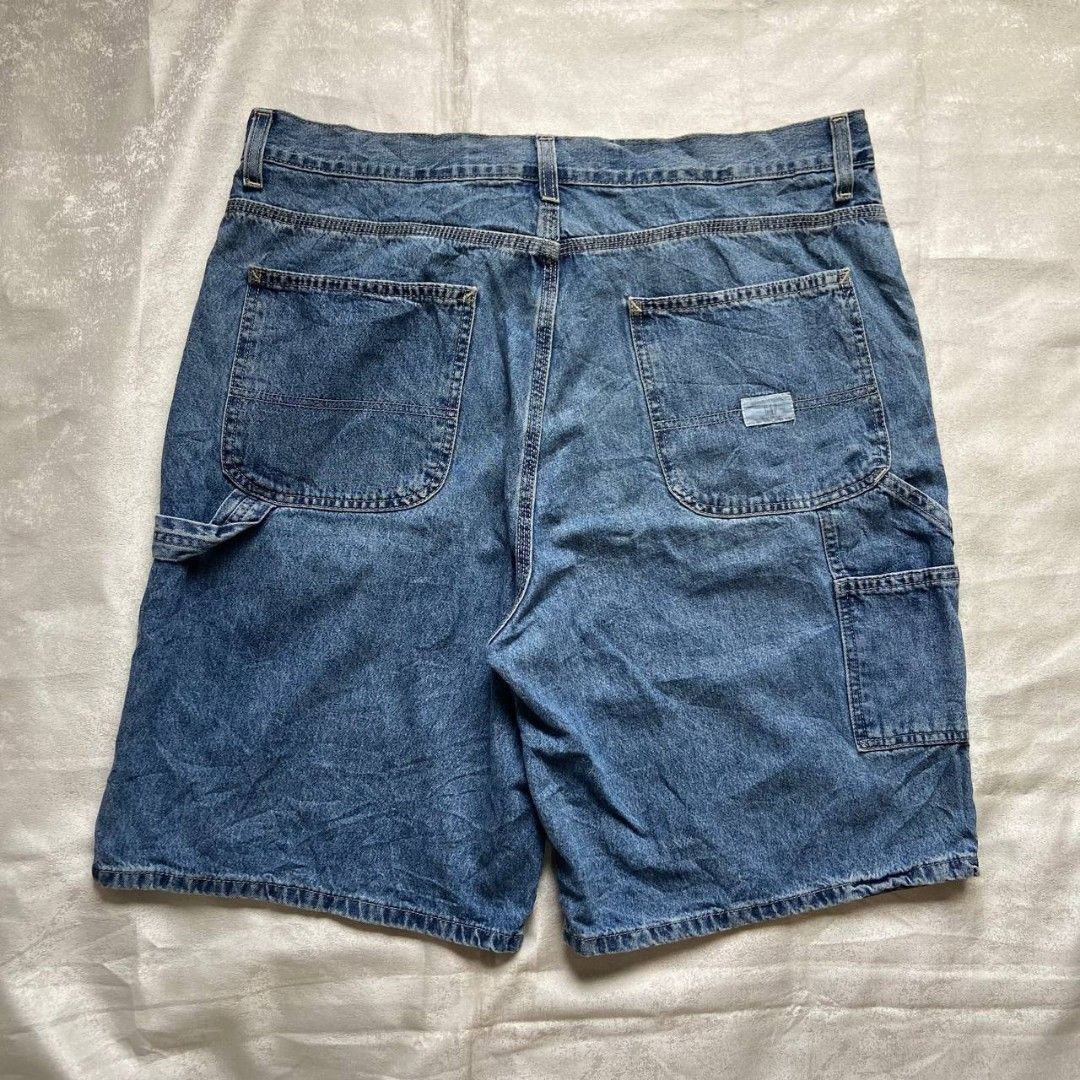 Gap top carpenter shorts