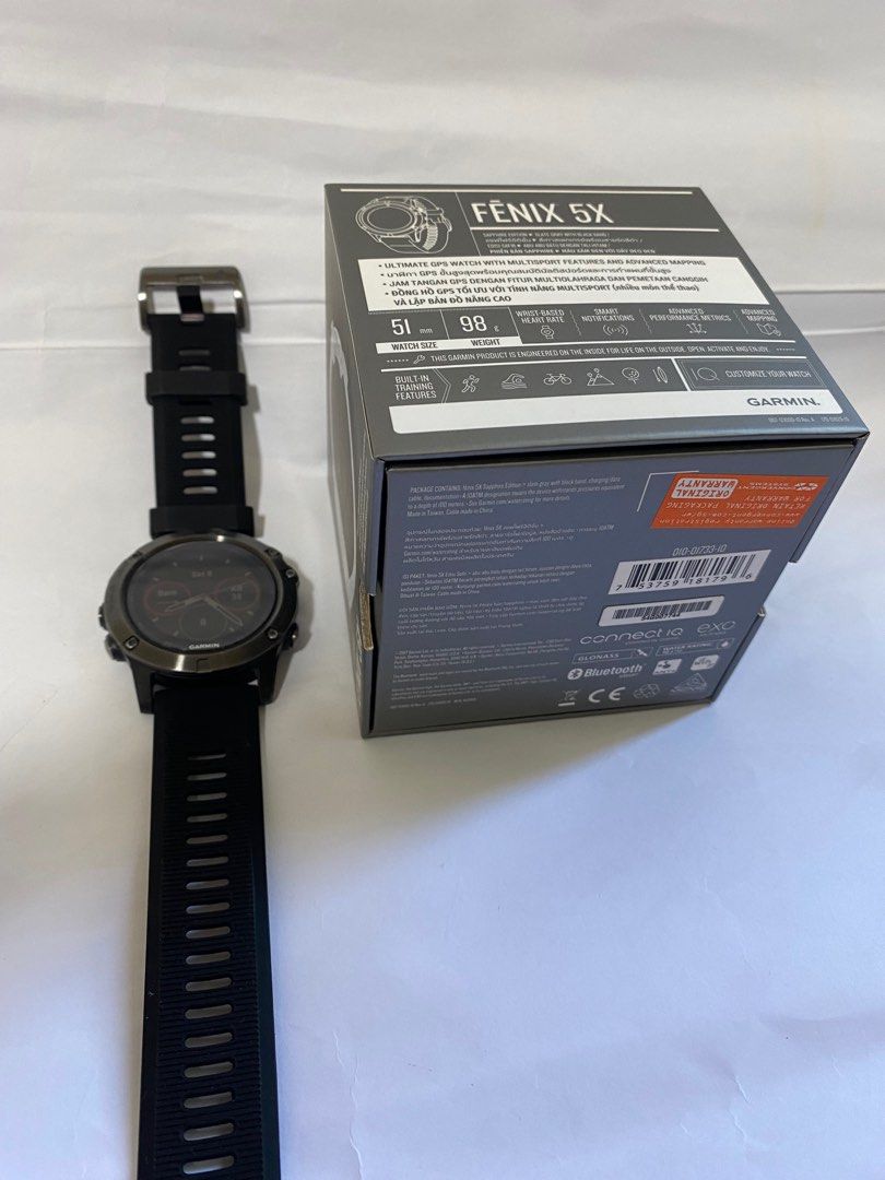 Garmin fenix best sale 5x sapphire features