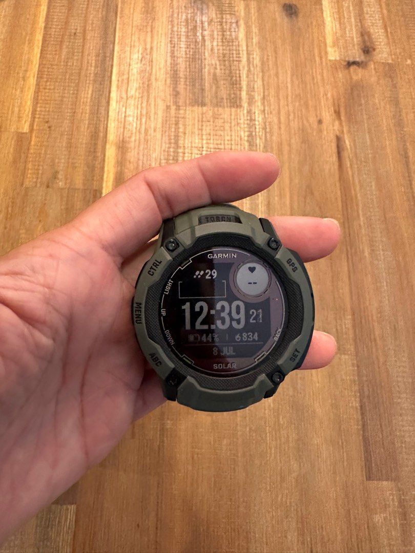 Garmin instinct second hand hotsell