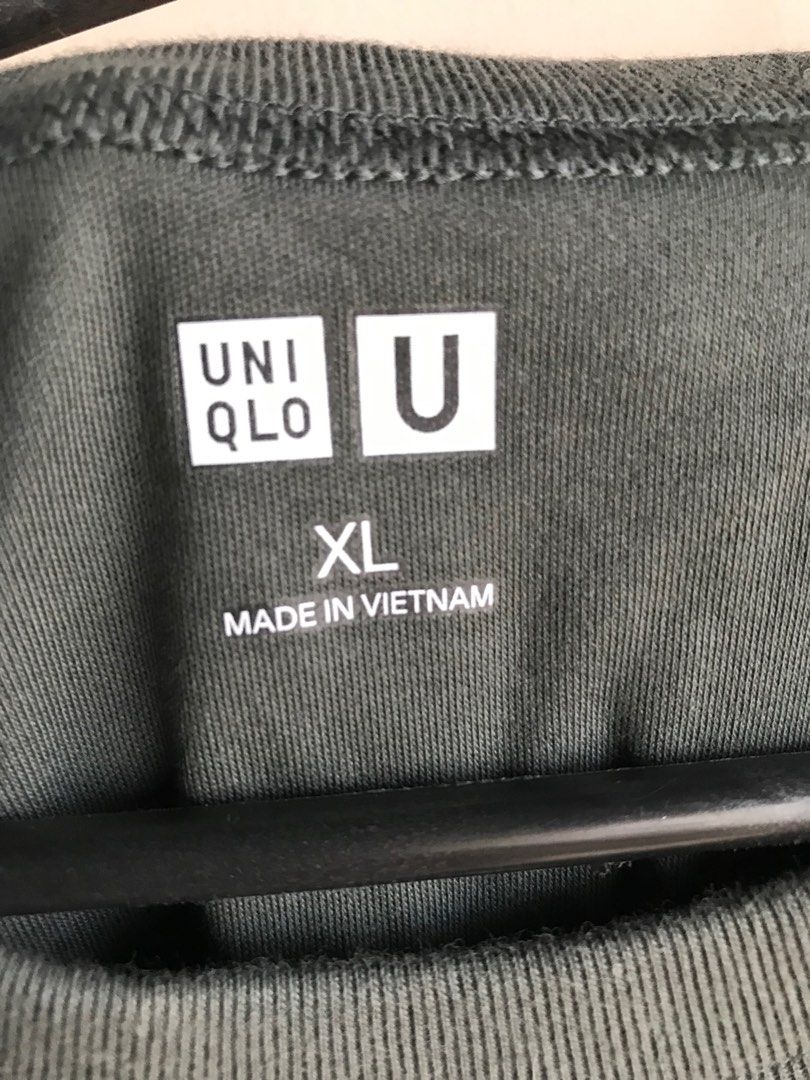 OLIVE GREEN UNIQLO SHIRT (Category: Shirts) located in Quezon City. Submitted by saturn_unit (Listing ID 1241857883, Image 3). Description: Size: XL Condition: Brand new, never been worn! RFS: decluttering .