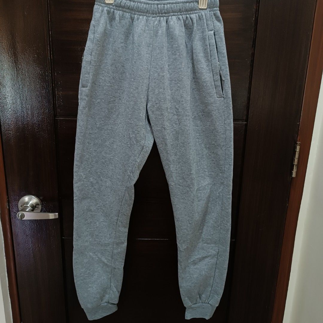 grey sweatpants, Women's Fashion, Bottoms, Other Bottoms on Carousell