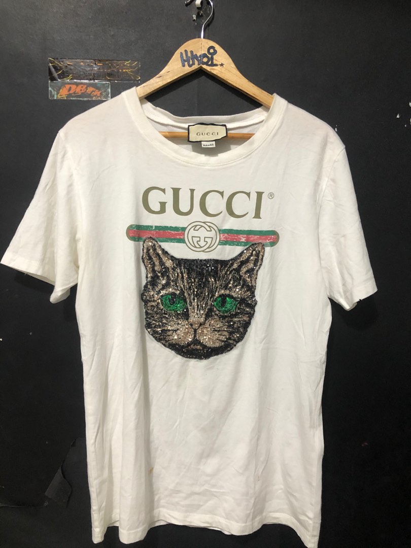 Gucci Cat logo Distress tshirt, Men's Fashion, Tops & Sets, Tshirts