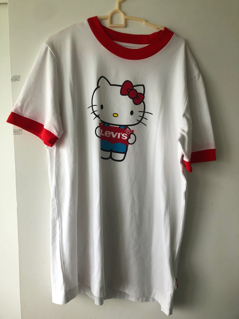 T shirt hotsell levis hello kitty