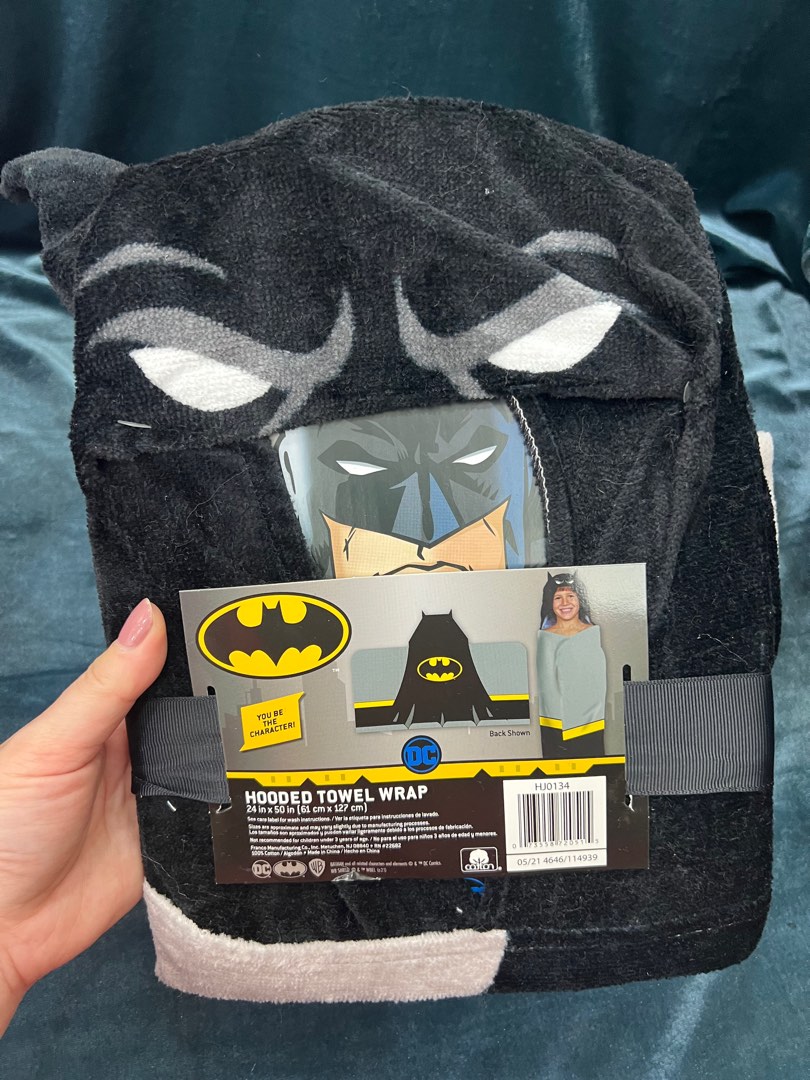 Hooded towel wrap on Carousell
