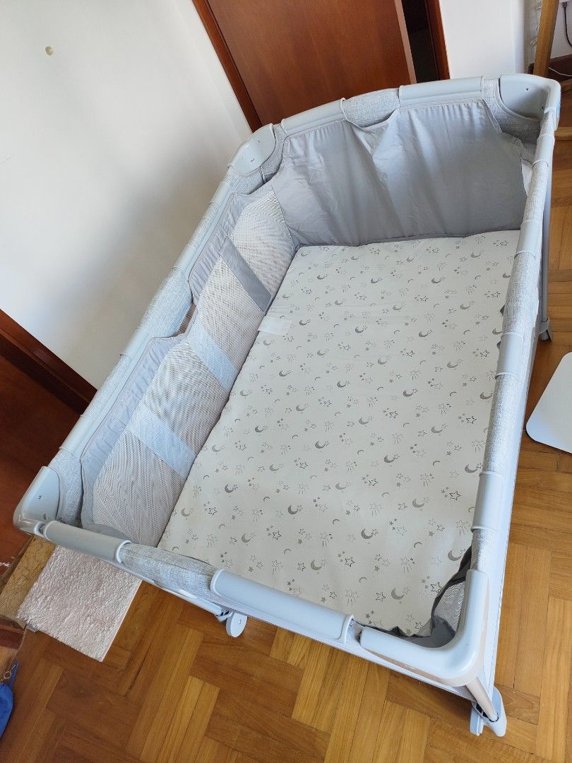Joie Commuter Change & Bounce Travel Cot, Babies & Kids, Baby Nursery