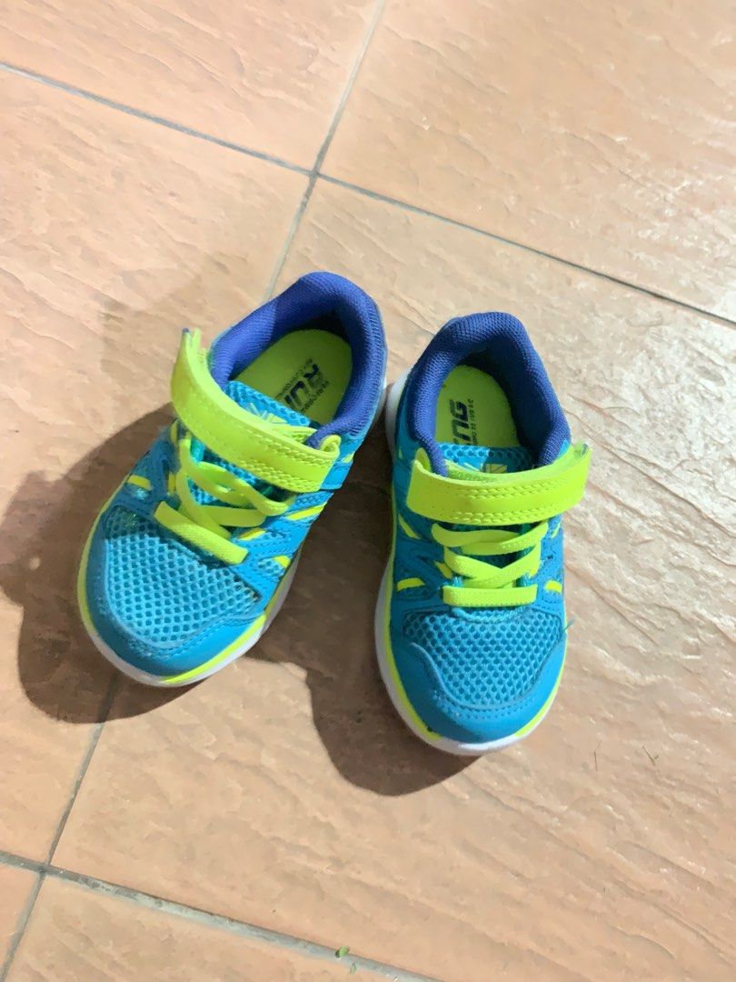 Karrimor shop kids shoes