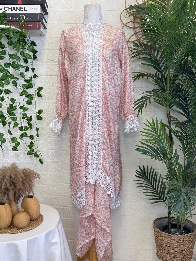 Dress semi kebaya top