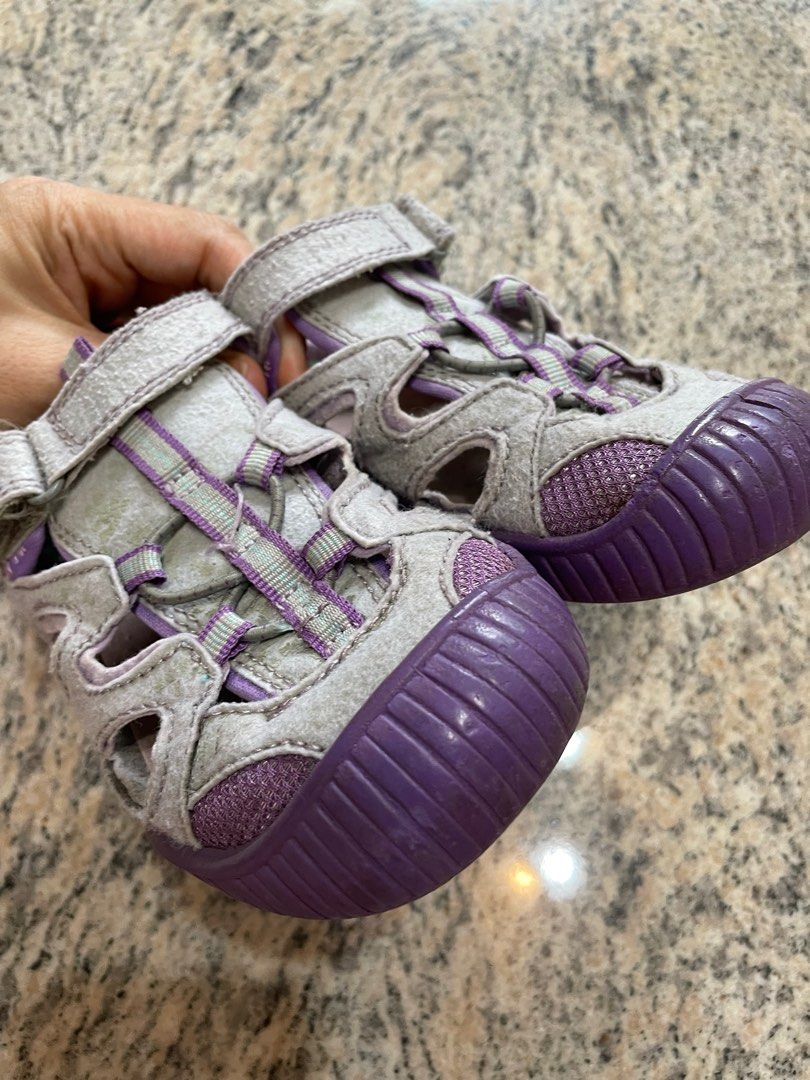 Kids shoes pre loved good quality