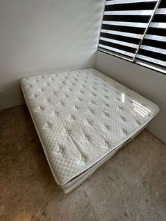 Simmons Beautyrest Recharge Signature Select Luxury Firm Pocketed