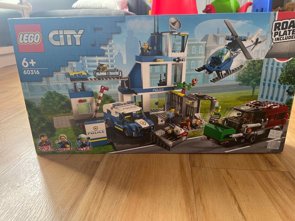 Lego City - Police Station, Hobbies & Toys, Toys & Games On Carousell