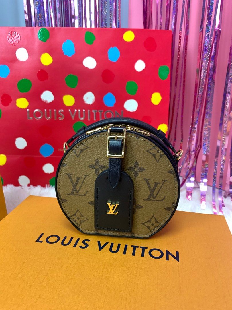 Louis Vuitton lv boîte chapeau Mini Boite Chapeau lv bag monogram reverse  M68726 lv round bag lv mini bag, Women's Fashion, Bags & Wallets,  Cross-body Bags on Carousell