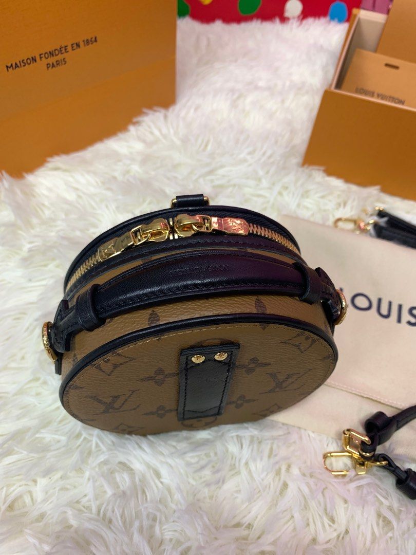 Lv boite round bag, Women's Fashion, Bags & Wallets, Cross-body Bags on  Carousell