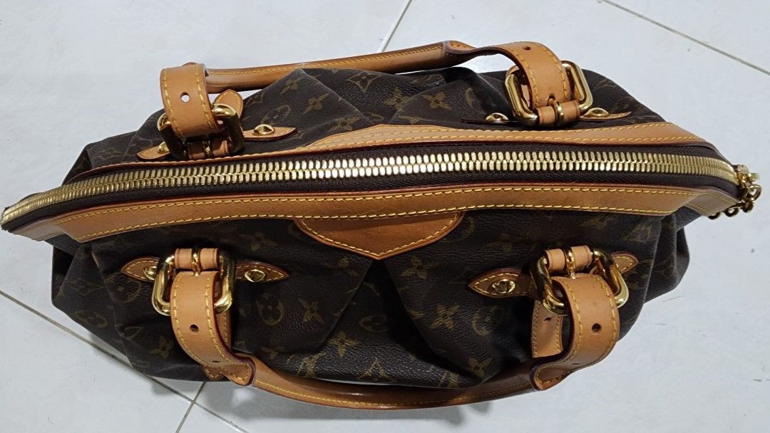Doobara by SG on Instagram: 🤎 SOLD 🤎 Vintage Louis Vuitton Tivoli GM Bag  LV has discontinued the production of this model, hence it's only available  pre-loved worldwide (Hellooo exclusivity) Condition: 9/10