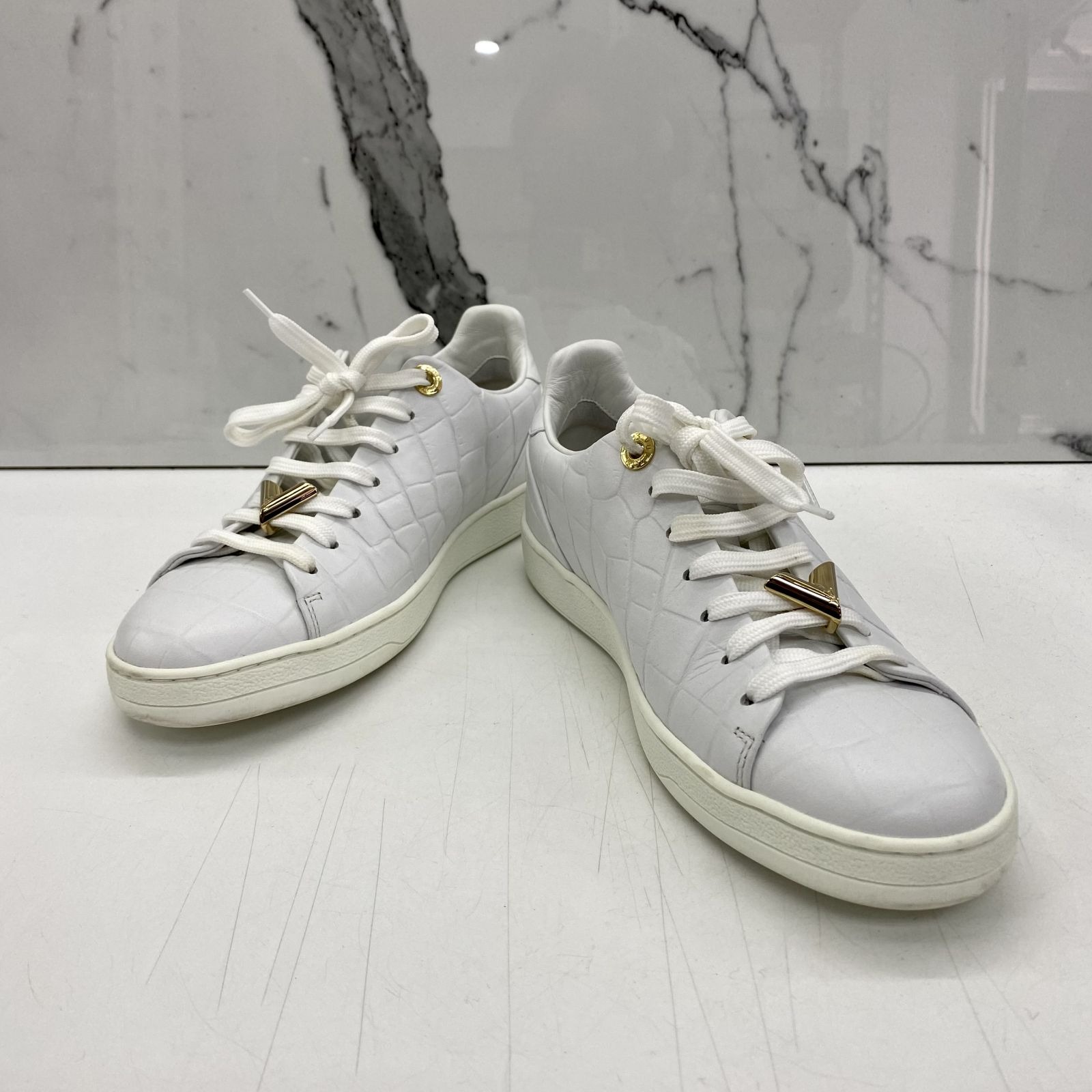 Frontrow leather trainers Louis Vuitton White size 37.5 EU in