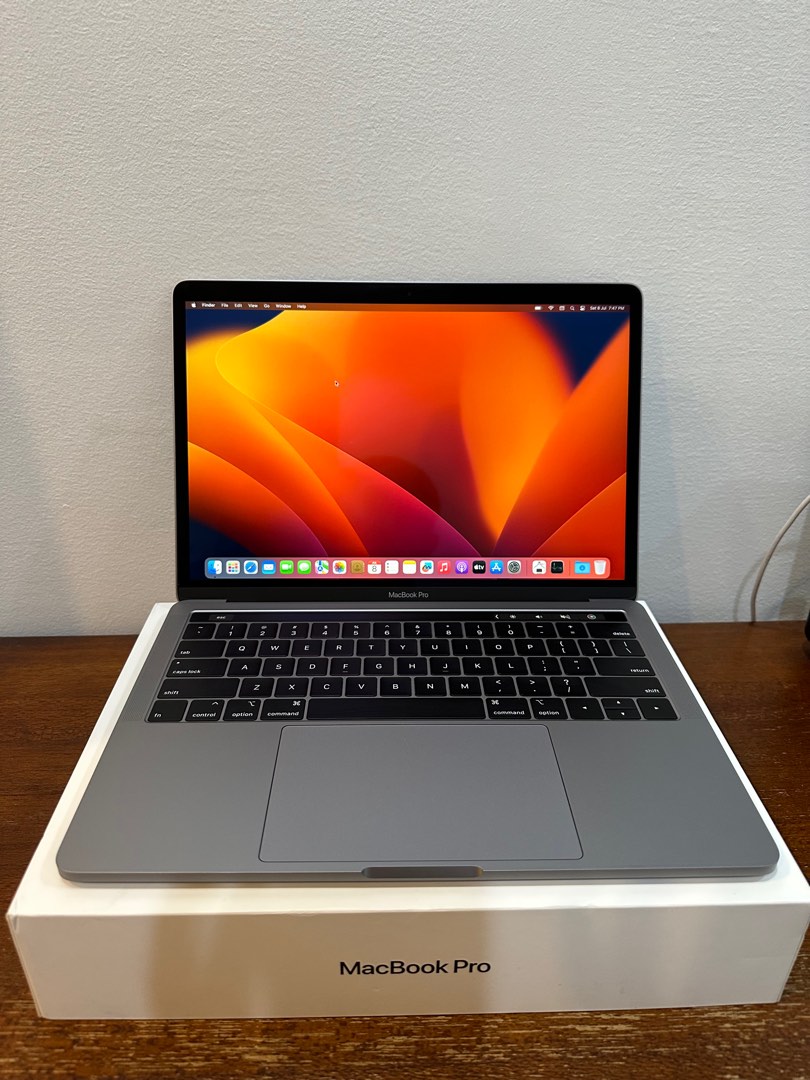 Macbook Pro 13 2019 price can nego Computers Tech