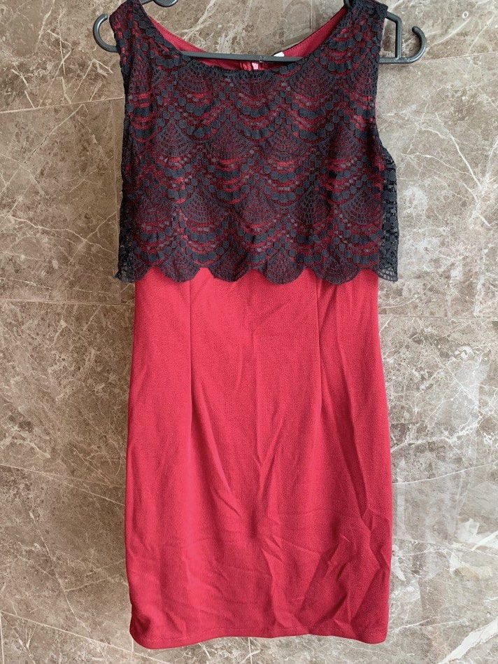 Casual store red attire
