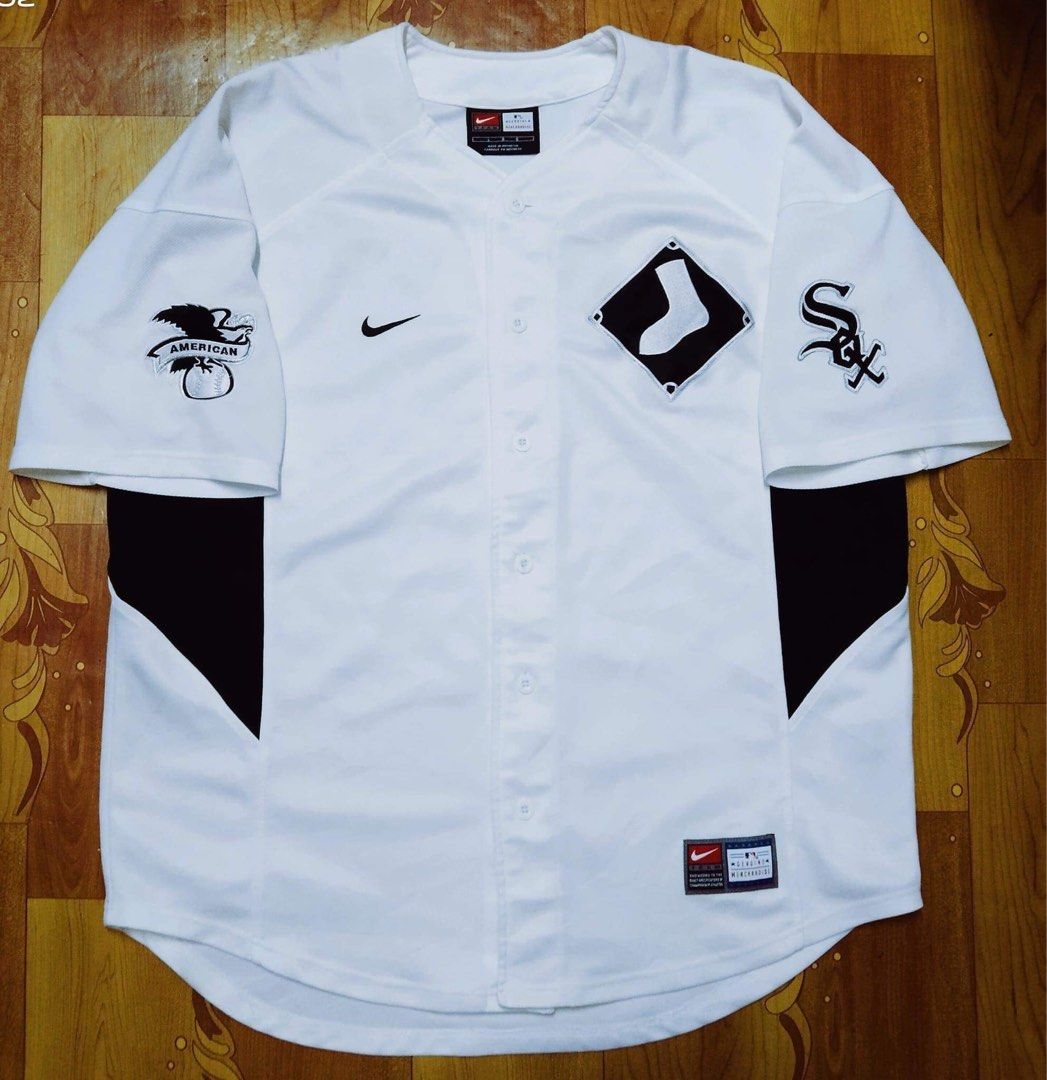 MLB jersey Chicago White Sox, Men's Fashion, Activewear on Carousell