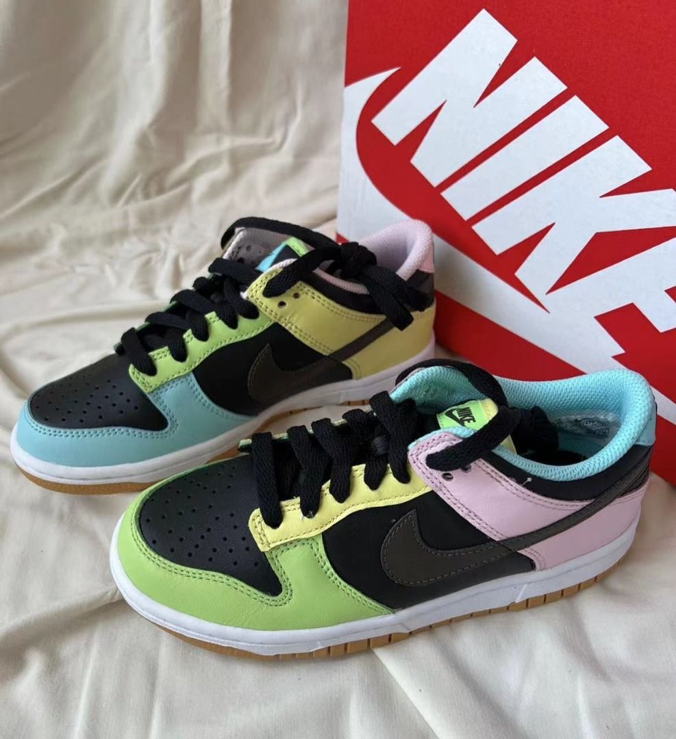 Nike DunkLowSE