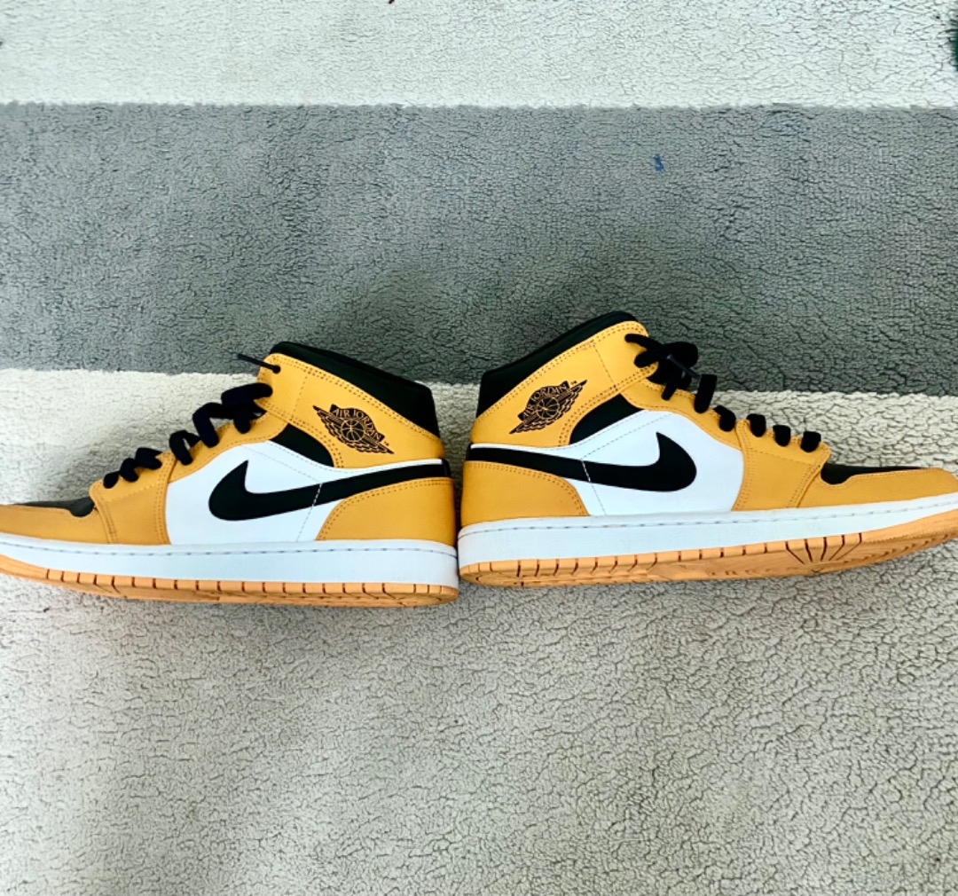 jordan dunk mid