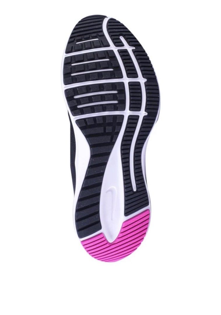 Nike Quest 3 Running Shoes on Carousell