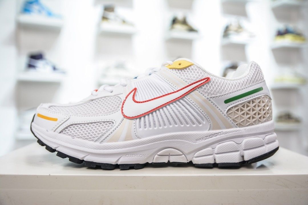 Primary outlet color nikes
