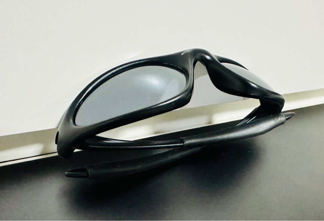 Oakley Minute 1 0 Sunglasses Men s Fashion Watches Accessories Oakley minute 1 0 sunglasses men s fashion watches accessories