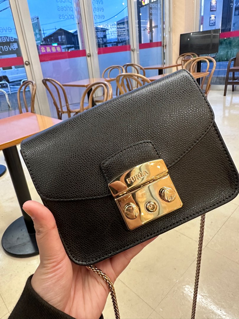 Personal preloved FURLA ORIGINAL WITH CARE CARD on Carousell