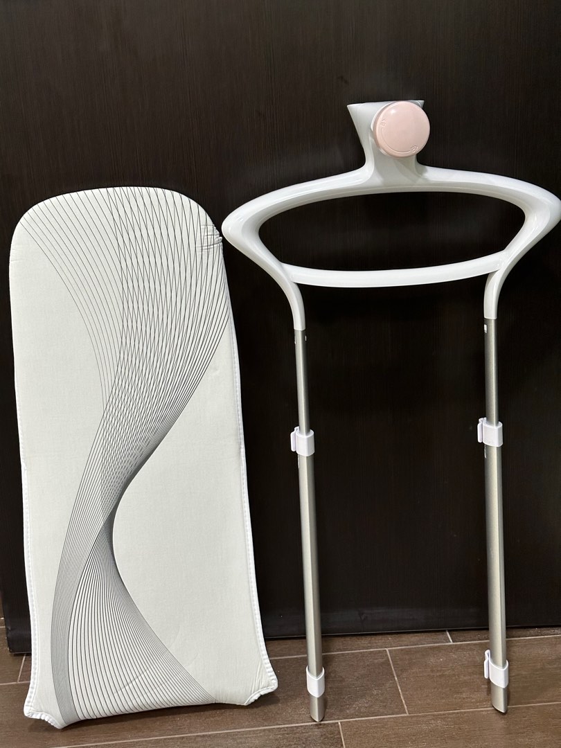 Philips GC552/46 garment steamer (Frame and board only), TV & Home