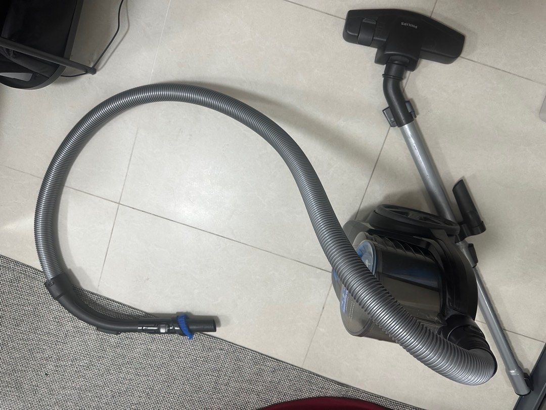 Philips Power Pro Compact 1800w vacuum, TV & Home Appliances, Vacuum ...