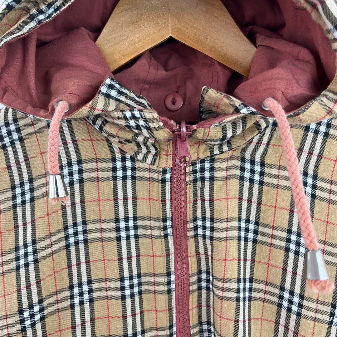 Burberry windbreaker jacket online