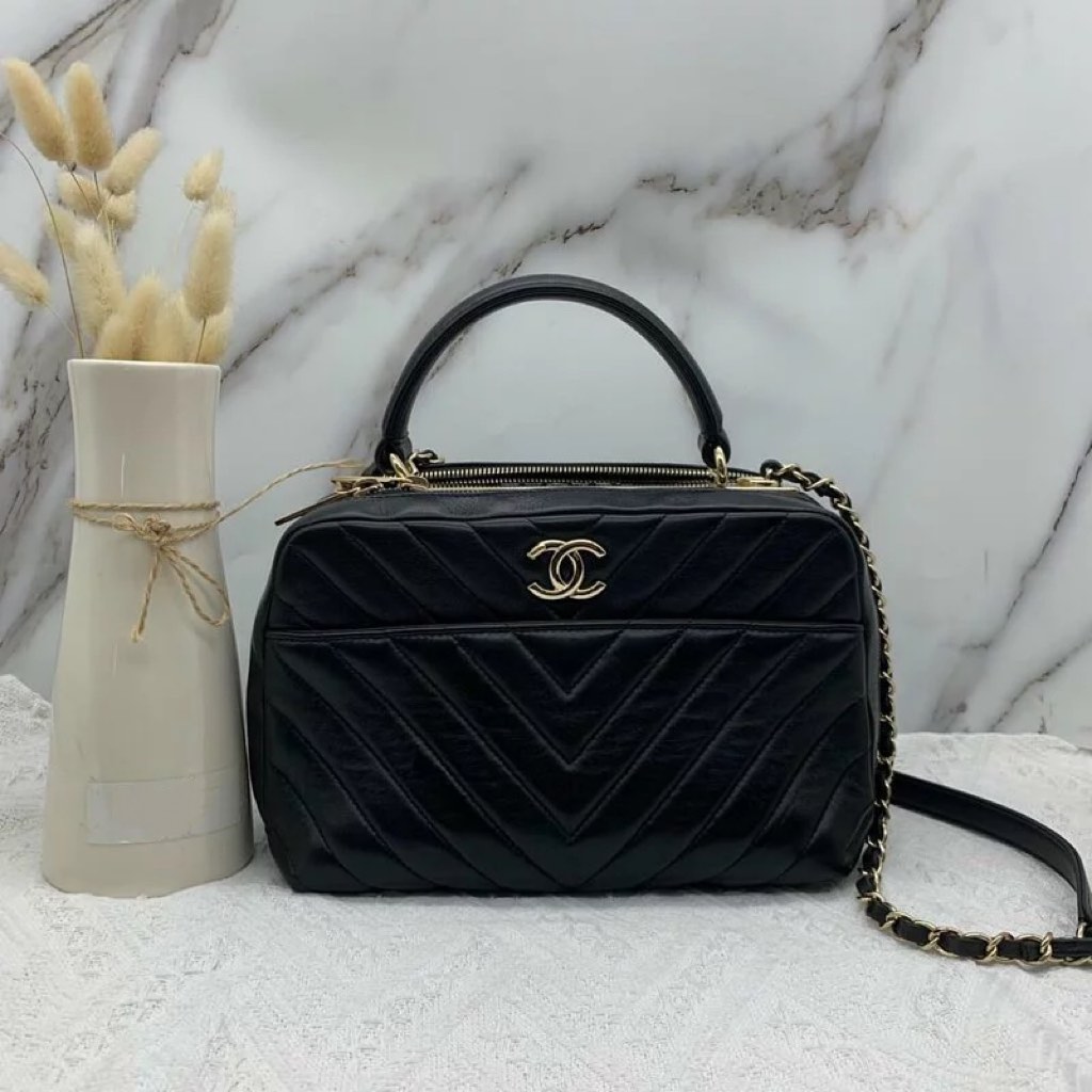 Chanel Black Chevron Jersey Trendy CC Bowling Bag –