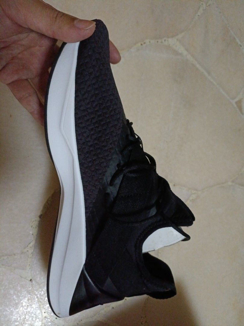 PUMA Hybrid Men s Fashion Footwear Casual shoes on Carousell