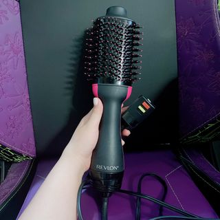 (Category: ) located in . Submitted by ellaisevil (Listing ID 1241937437, Image 1). Description: .