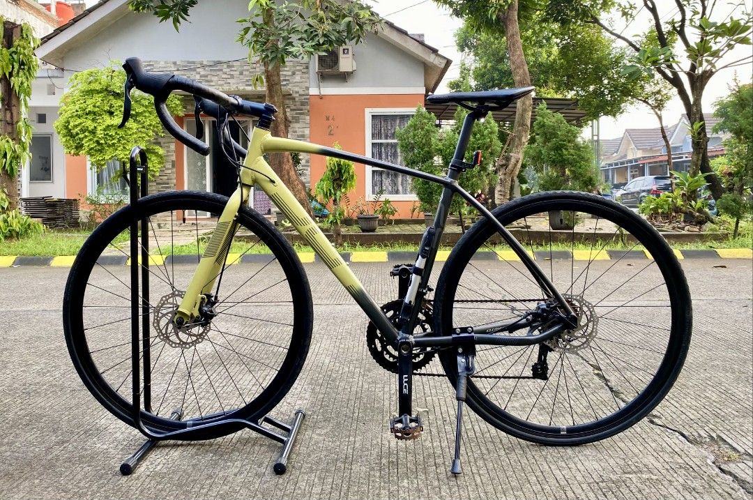 road bike element police