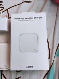 （分類：）位於 。 由 manni1998 提交（商品編號 1241752626，圖片 1）。簡介： 。