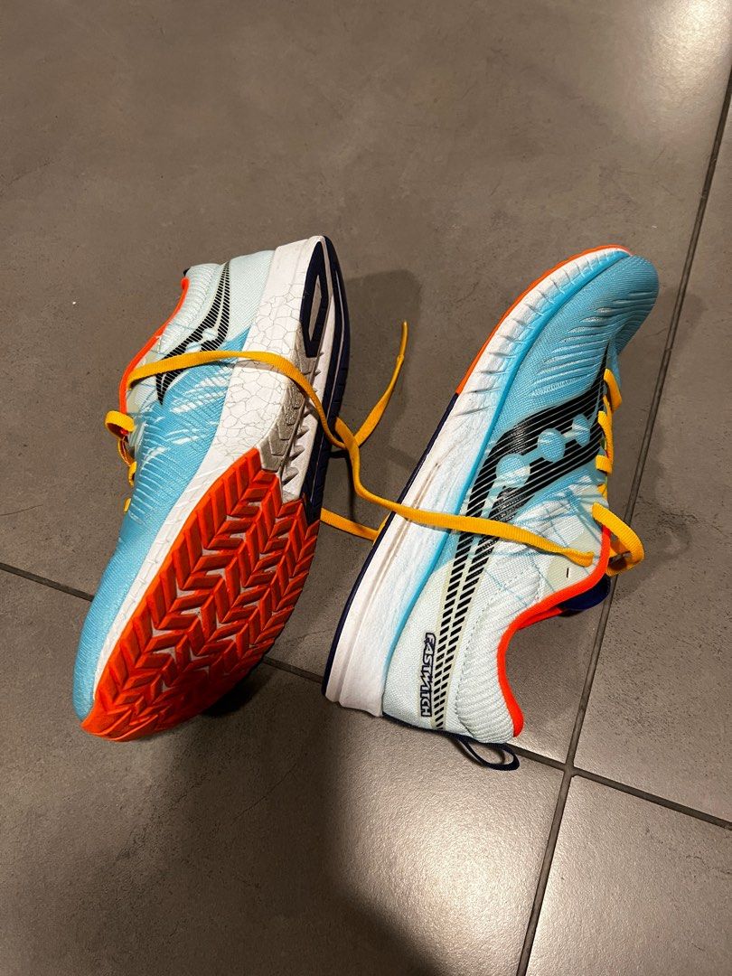 Saucony fastwitch 8 red hot sale