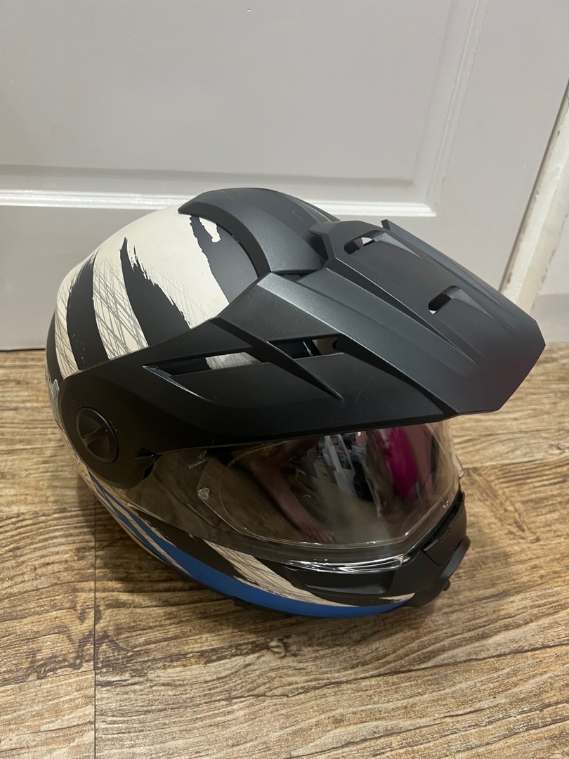 Schuberth E1 modular helmet, Motorbikes, Motorbike Parts & Accessories