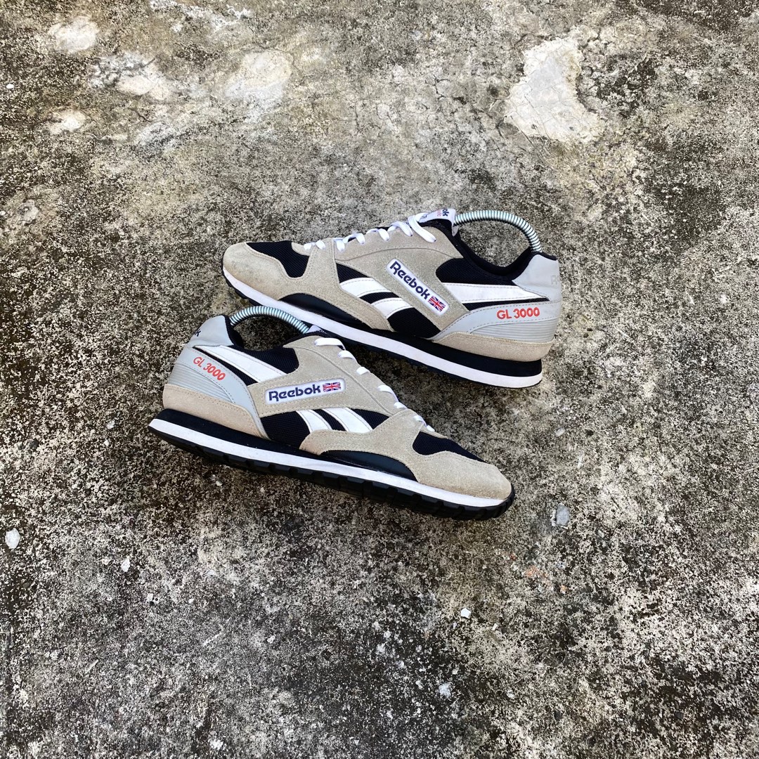 REEBOK GL 3000 SIZE 42 Fesyen Pria Sepatu Sneakers di Carousell