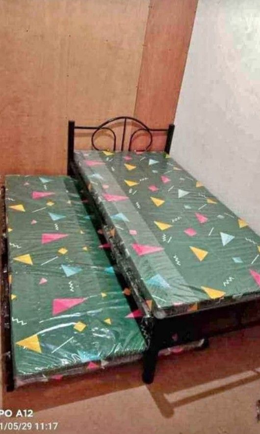 Single bed with pullout with mega foam (Category: Bed Frames & Mattresses) located in Manila. Submitted by jhengsellav (Listing ID 1241815832, Image 1). Description: CASH ON DELIVERY 🚚 ADD ON SHIPPING FEE DIPENDS LOCATION! ✅ HEAVY DUTY ✅GOOD QUALITY ✅FULL WELDING ✅ AFFORDABLE AND FREE ASSEMBLE!!! PLEASE DERRECT MESSAGE FOR INTERESTED INFO THANK YOU ☺️☺️ CONTACT "09452147521 AVAILABLE DIN FOR VIBER!.