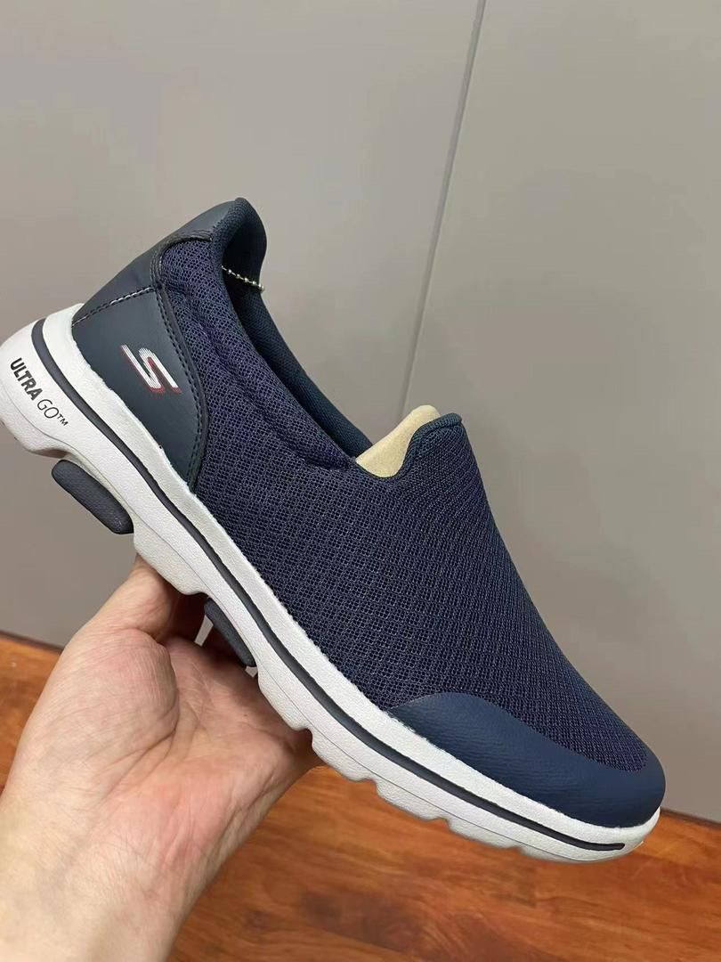 Skechers ultra go mens online