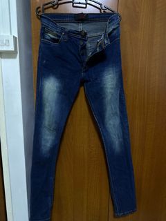 (Category: ) located in . Submitted by goodexperiencewithme (Listing ID 1241854927, Image 1). Description: .