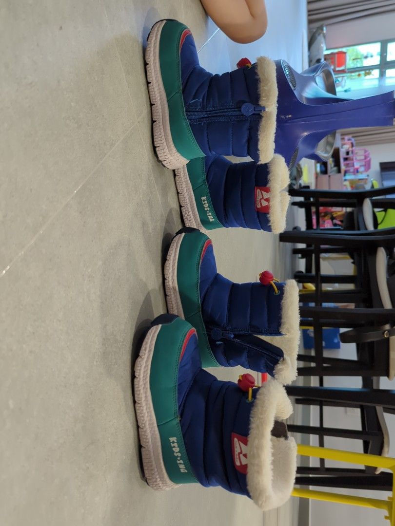 Snow Winter boots for 3 year old and 6 year old